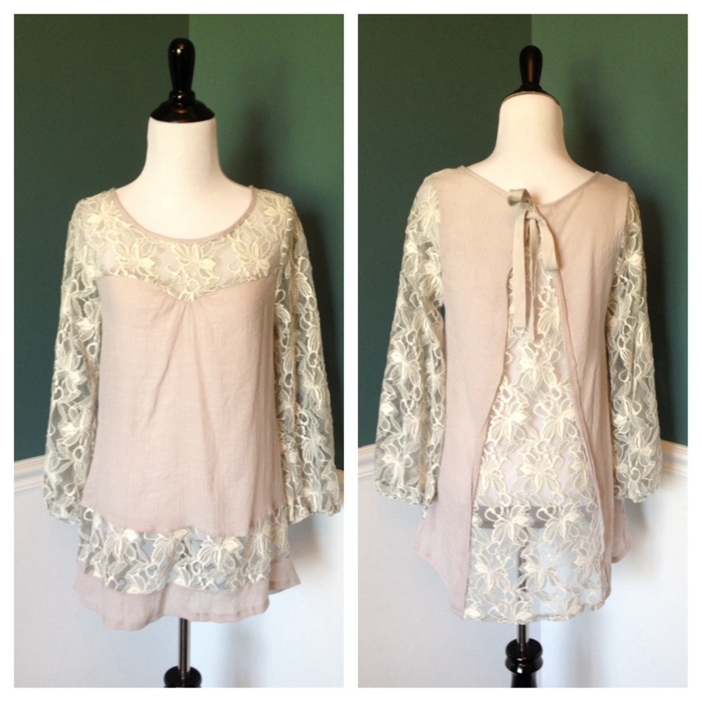 A'Reve Hi Lo Lace Top